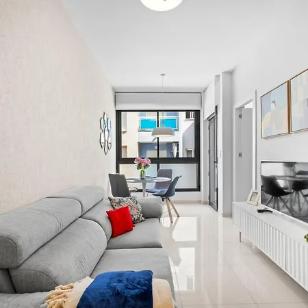 Golden Coast 1 * Торрев'єха